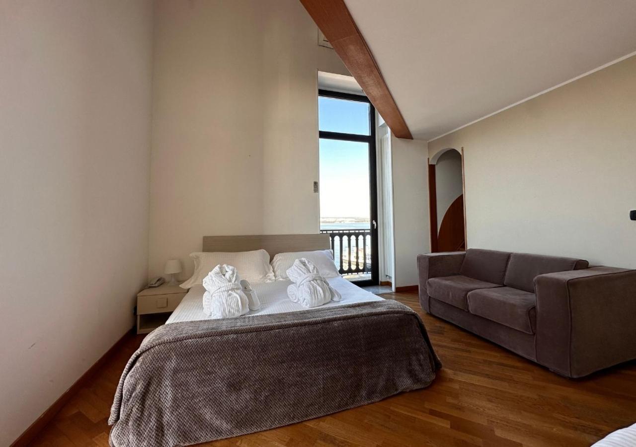 Hotel Europa Tarent Zewnętrze zdjęcie